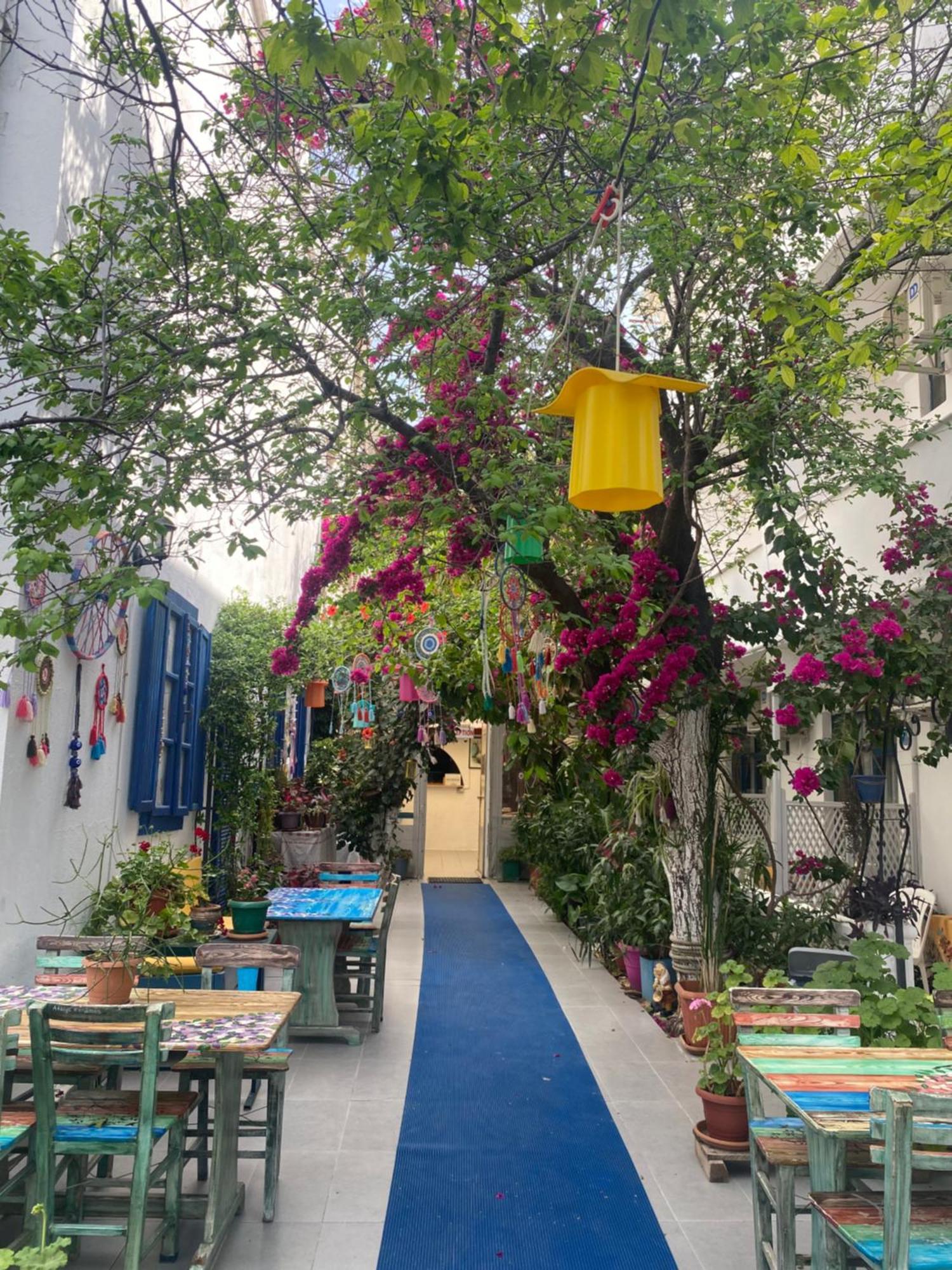Miss Hotel Karya Oren  ภายนอก รูปภาพ