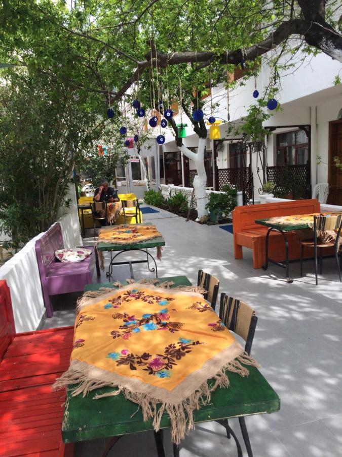 Miss Hotel Karya Oren  ภายนอก รูปภาพ